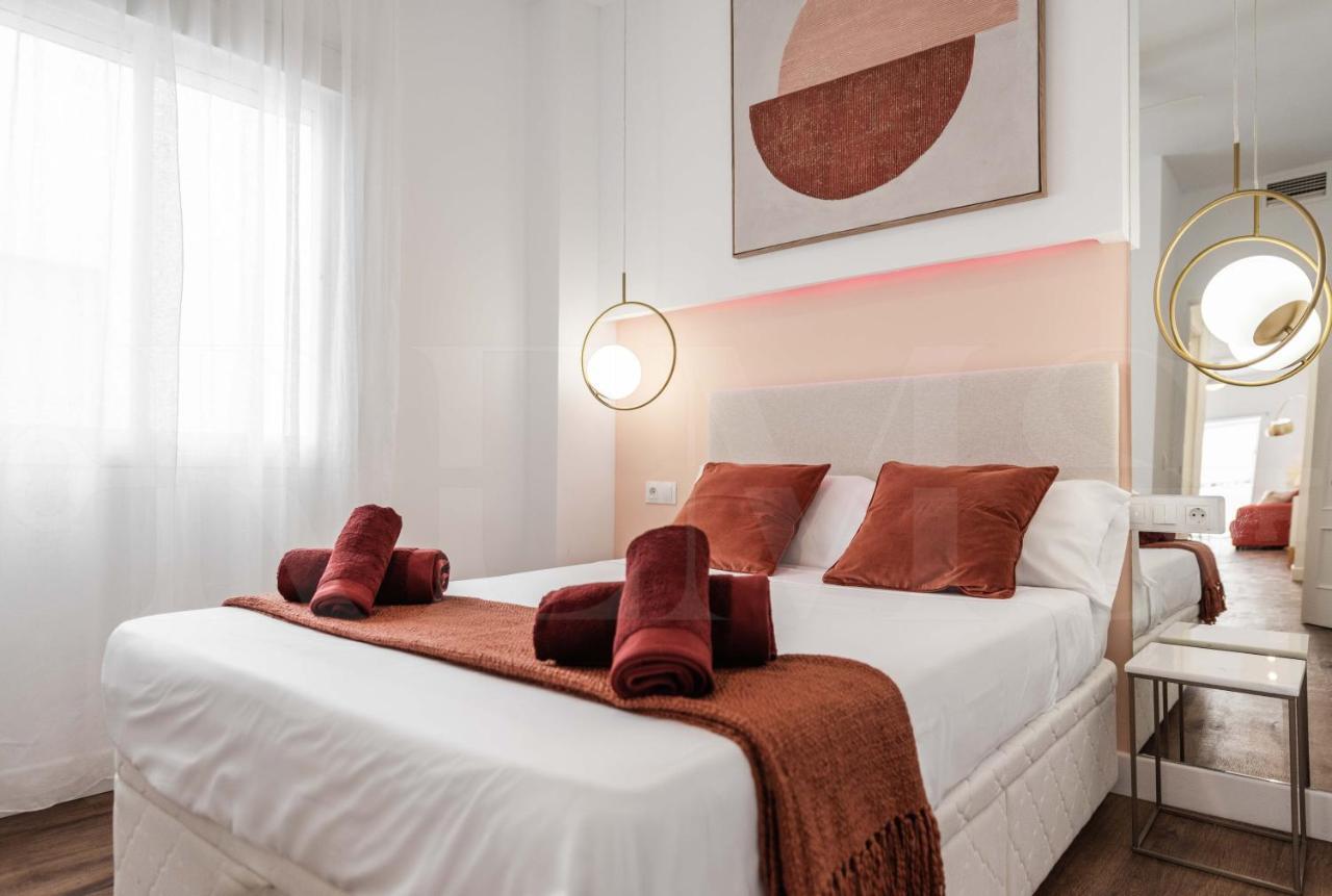 Designed Minimalist Apartment - Malaga Center By Rems Kültér fotó