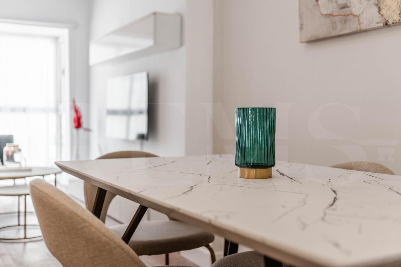Designed Minimalist Apartment - Malaga Center By Rems Kültér fotó