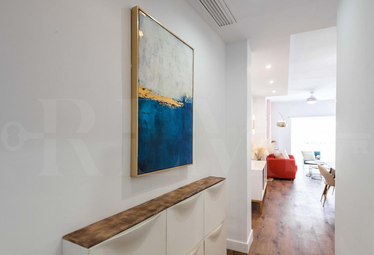Designed Minimalist Apartment - Malaga Center By Rems Kültér fotó